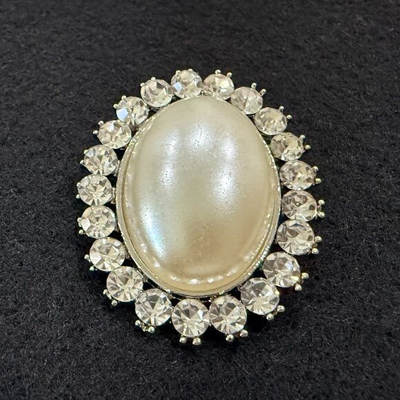 RHINESTONE BROOCH - Picture 5 of 6